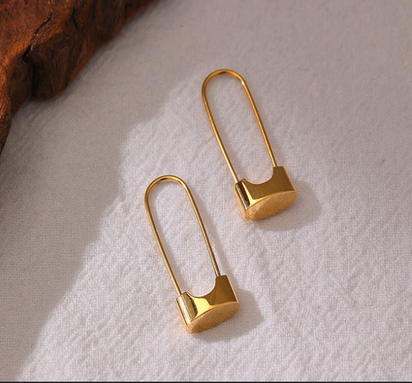 Chic Lock Stainless Steel  Gold Plated Hoop Earring